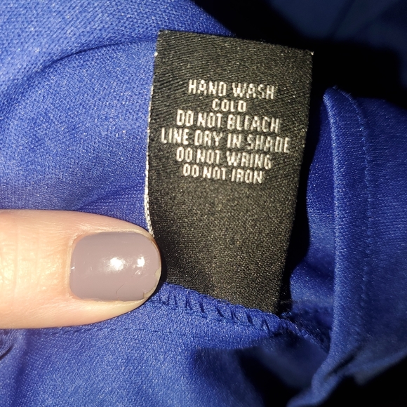 Formal Dress - Picture 9 of 12